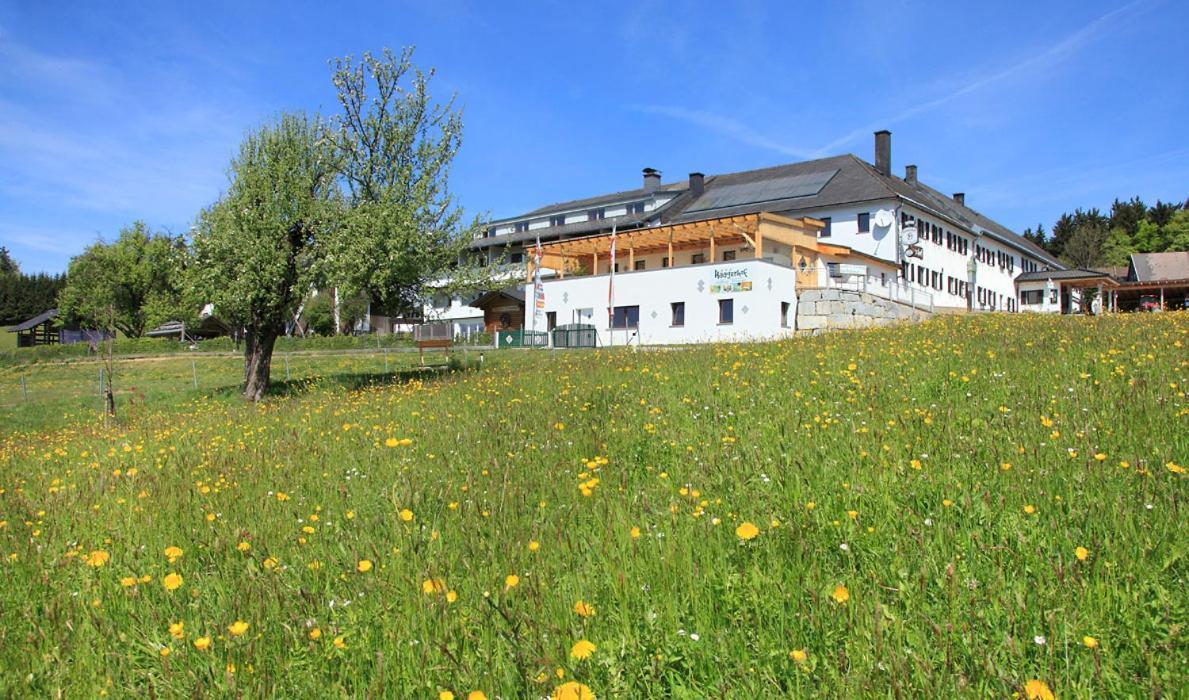 Haagerhof 3*